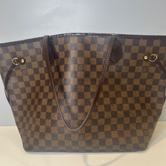 Louis Vuitton Neverfull MM Damier Red Interior - Picture 2 of 5